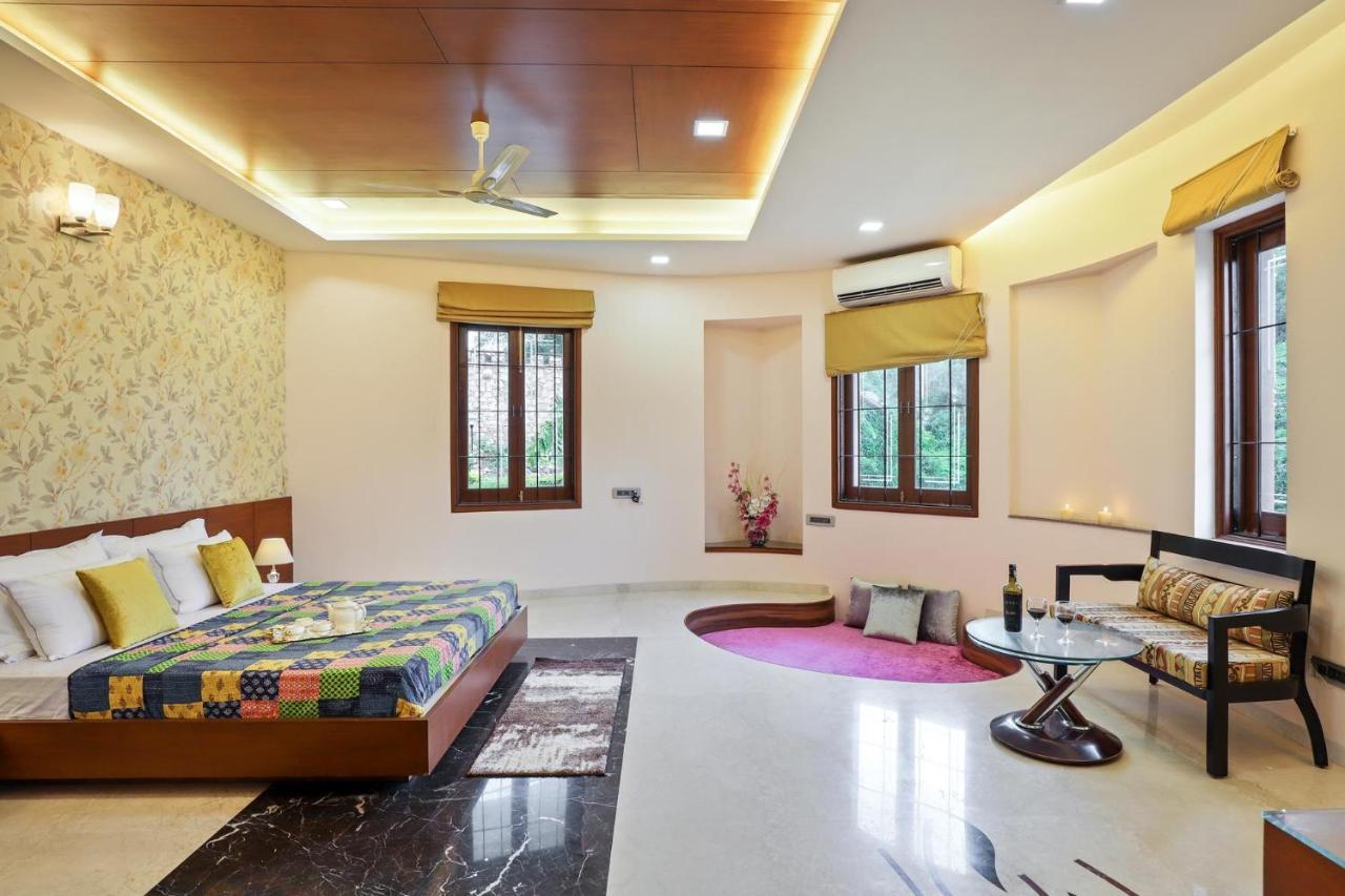 Stayvista'S Prakriti Farms With Outdoor Pool, Complimentary Breakfast And Hi-Tea Udaipur Buitenkant foto