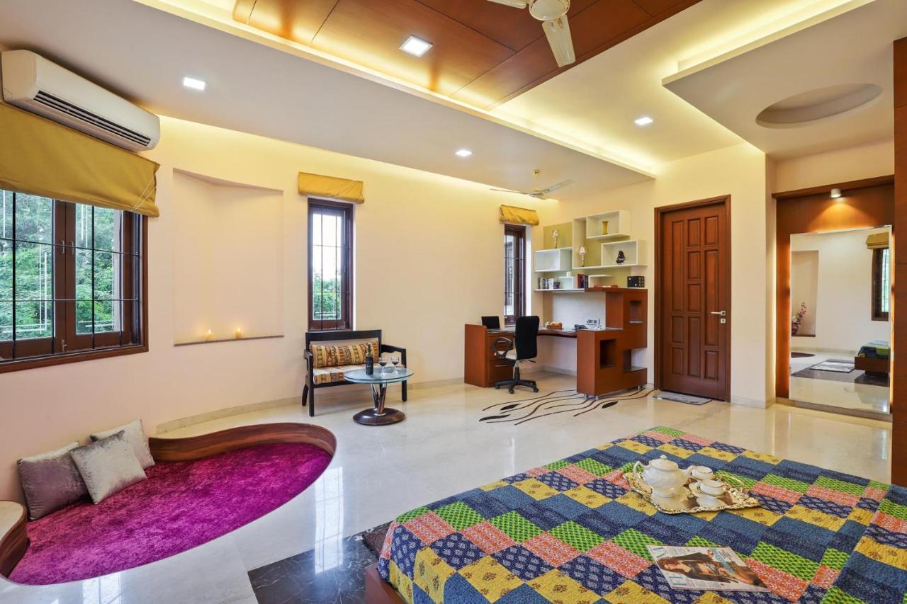 Stayvista'S Prakriti Farms With Outdoor Pool, Complimentary Breakfast And Hi-Tea Udaipur Buitenkant foto
